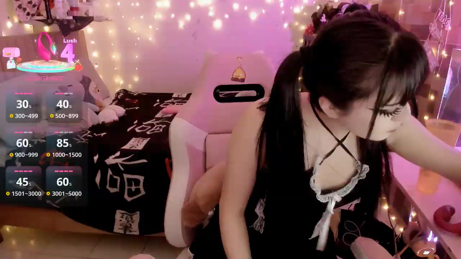 Gallery image thumbnail from Lil_calcifer's myfreecams stream on, 06/29/2026, 05:18 image 1 of 20