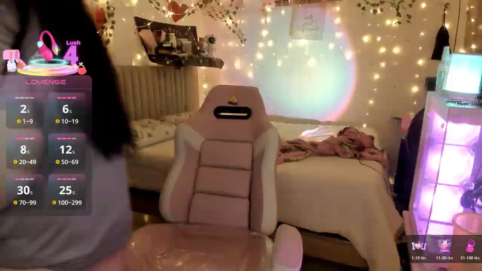 Gallery image thumbnail from Lil_calcifer's myfreecams stream on, 07/18/2026, 08:41 image 1 of 20