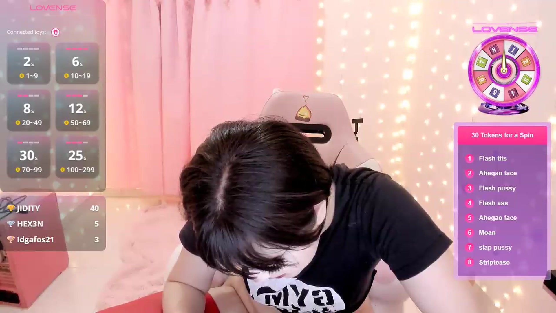 Gallery image thumbnail from Lil_calcifer's myfreecams stream on, 07/27/2026, 11:58 image 4 of 20