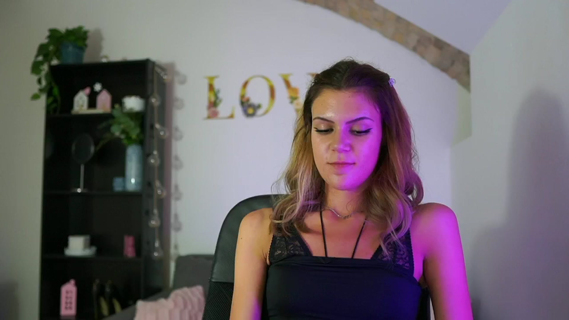 Gallery image thumbnail from Lil_stephanie's myfreecams stream on, 08/31/2024, 14:43 image 15 of 20