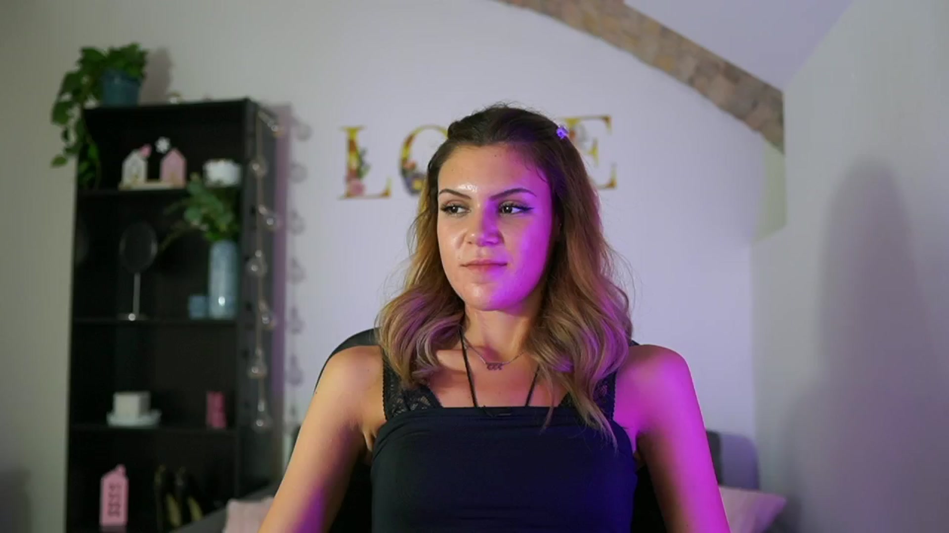 Gallery image thumbnail from Lil_stephanie's myfreecams stream on, 08/31/2024, 18:02 image 6 of 20