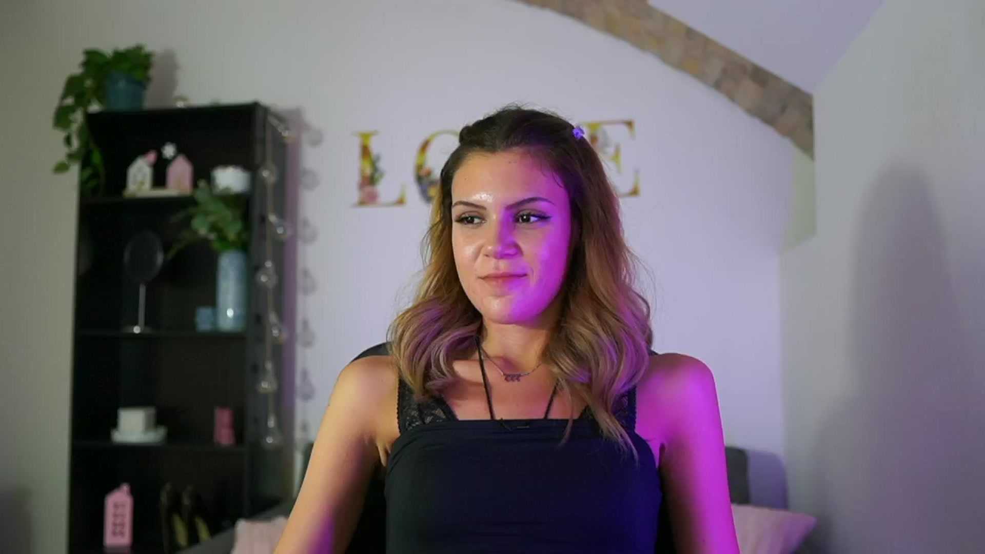 Gallery image thumbnail from Lil_stephanie's myfreecams stream on, 08/31/2024, 18:02 image 5 of 20