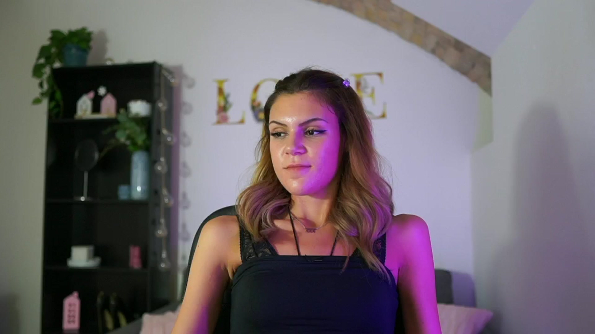Gallery image thumbnail from Lil_stephanie's myfreecams stream on, 08/31/2024, 18:02 image 7 of 20