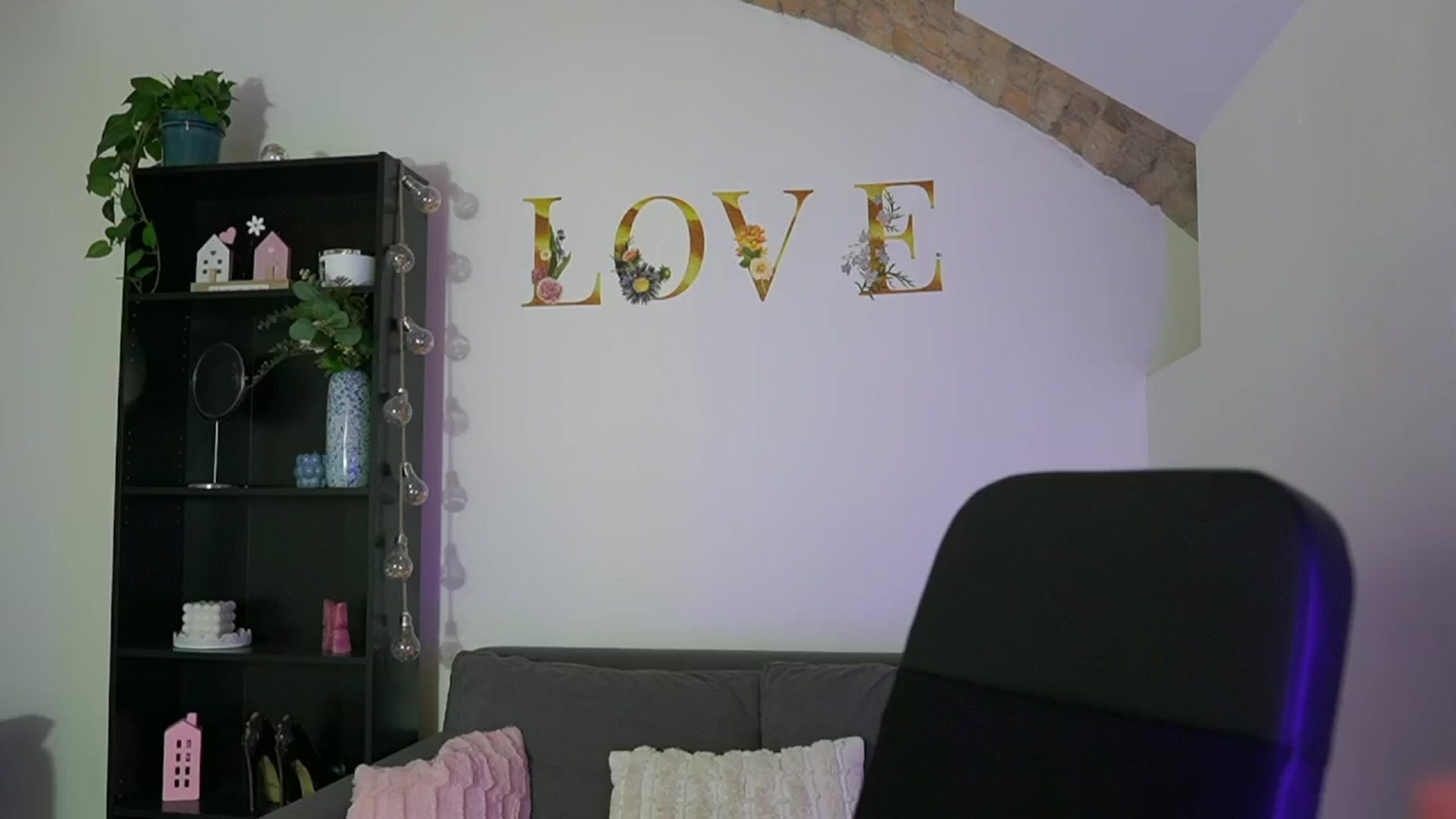 Gallery image thumbnail from Lil_stephanie's myfreecams stream on, 09/01/2024, 11:13 image 14 of 20