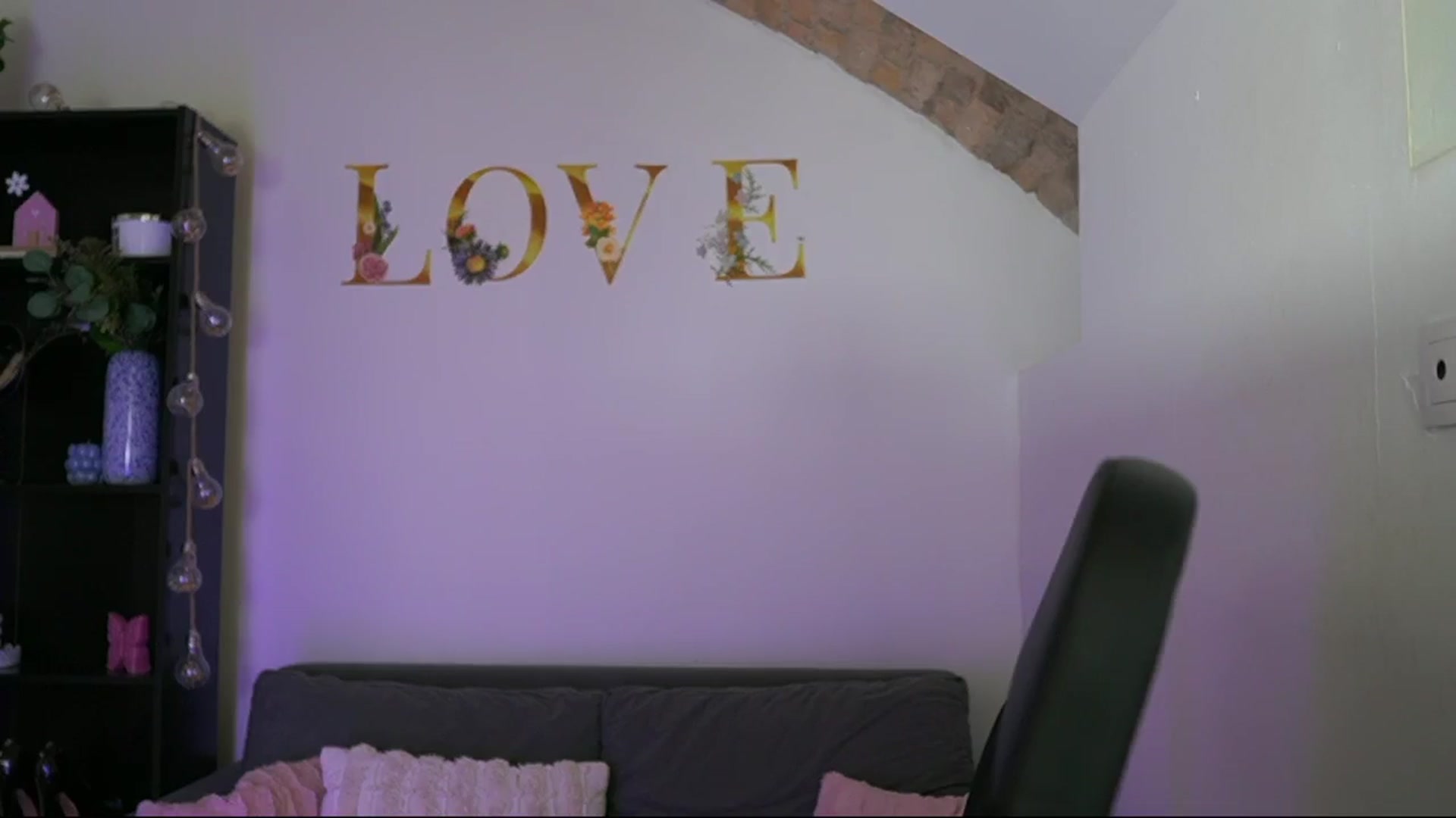 Gallery image thumbnail from Lil_stephanie's myfreecams stream on, 09/30/2024, 11:29 image 14 of 20