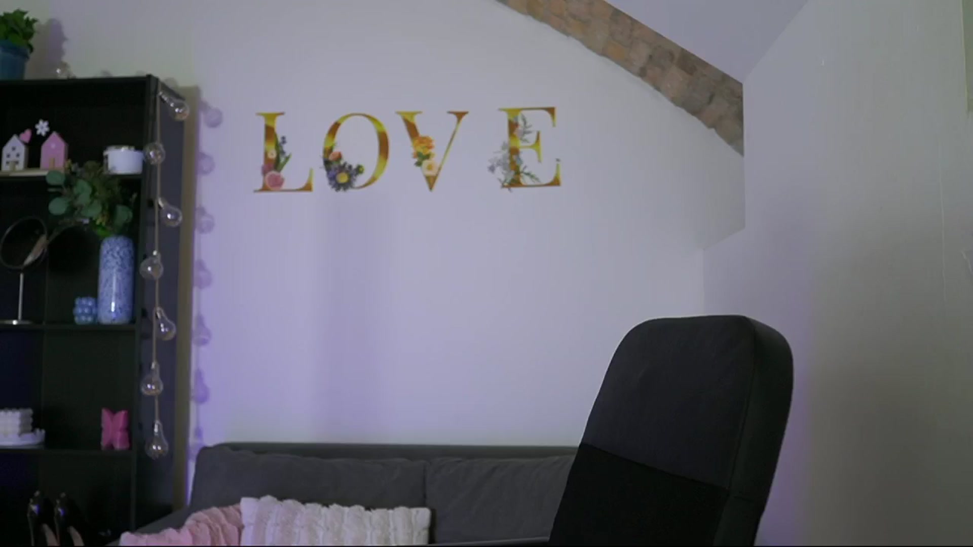 Gallery image thumbnail from Lil_stephanie's myfreecams stream on, 10/01/2024, 13:02 image 16 of 20