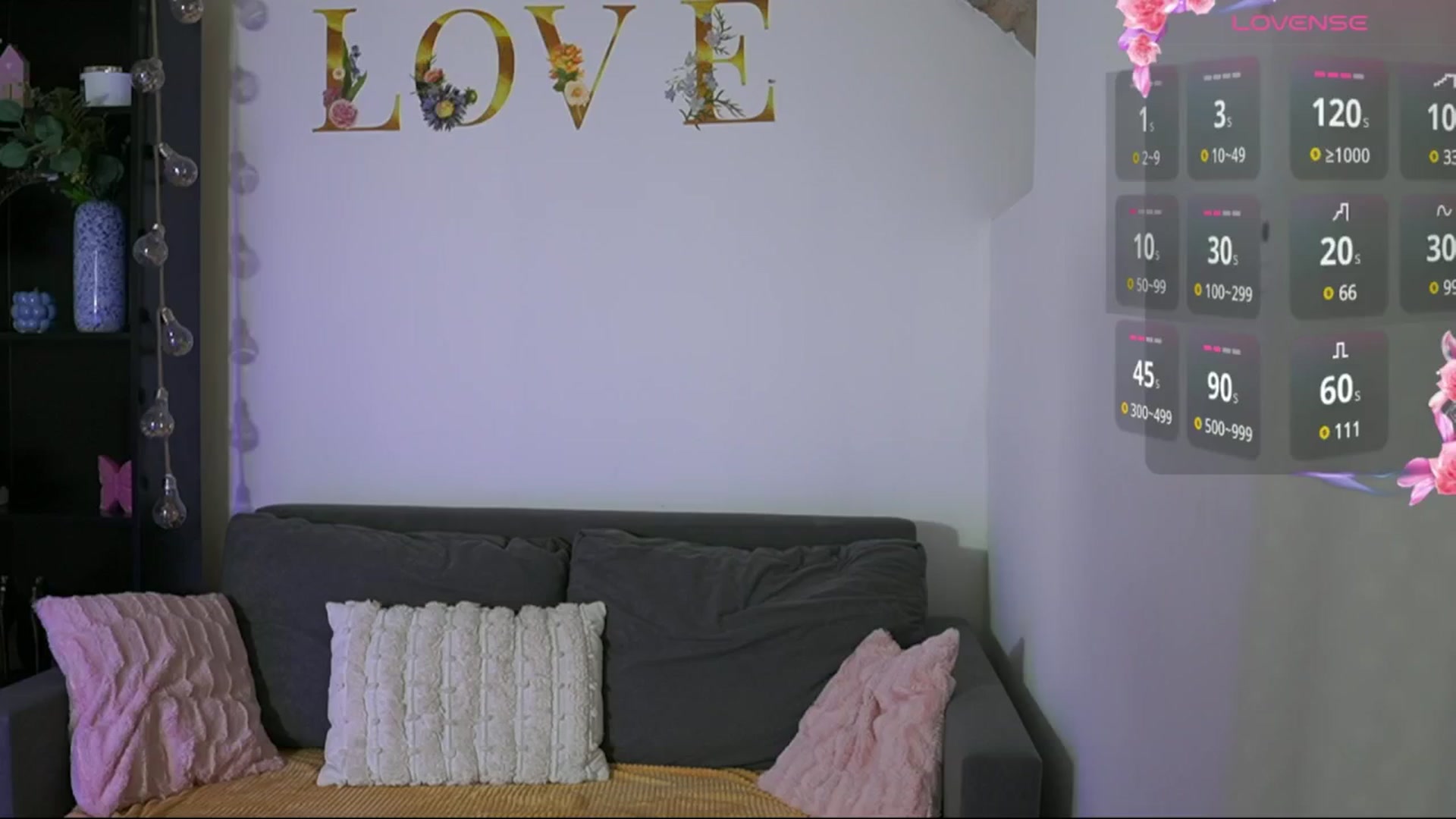 Gallery image thumbnail from Lil_stephanie's myfreecams stream on, 10/18/2024, 11:48 image 10 of 20
