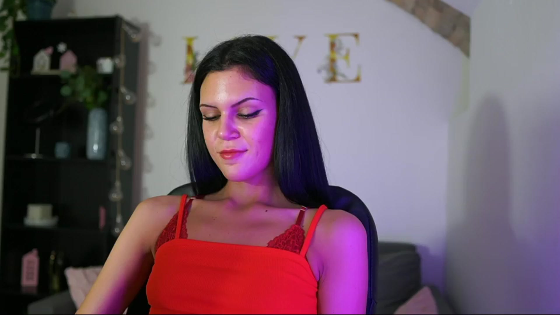 Gallery image thumbnail from Lil_stephanie's myfreecams stream on, 12/01/2024, 11:42 image 6 of 20