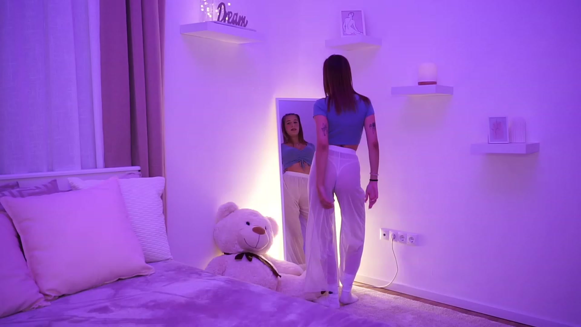 Gallery image thumbnail from LilaBlossom's myfreecams stream on, 11/04/2023, 15:03 image 5 of 20