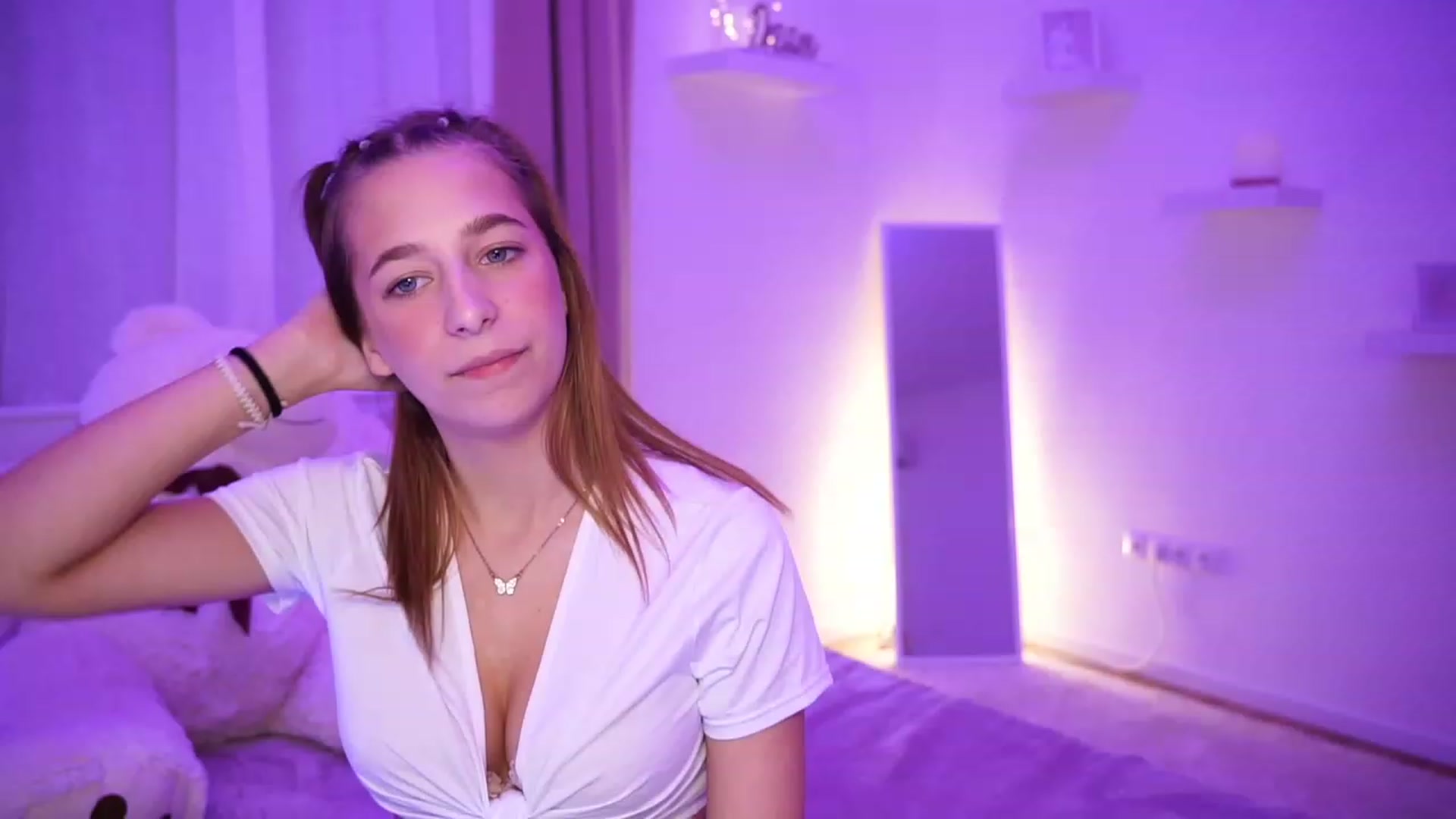 Gallery image thumbnail from LilaBlossom's myfreecams stream on, 11/04/2023, 16:45 image 14 of 20