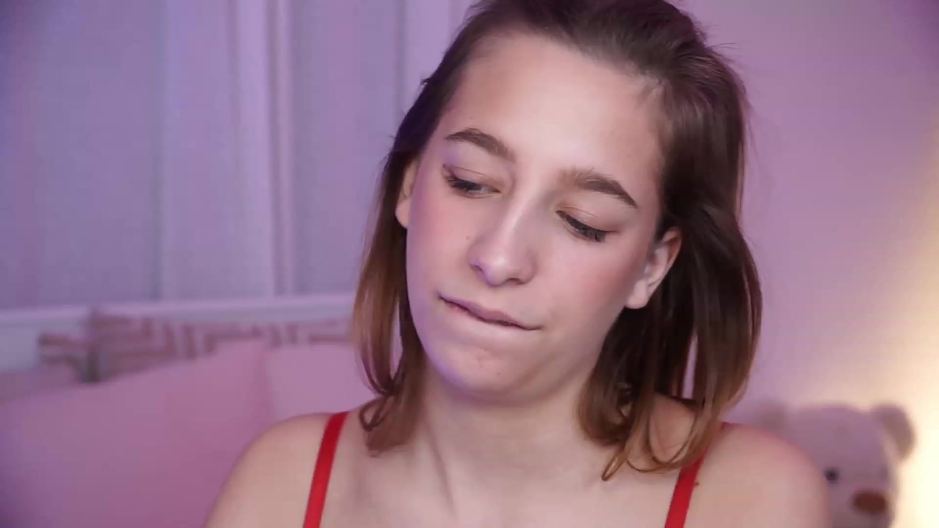 Gallery image thumbnail from LilaBlossom's myfreecams stream on, 12/20/2023, 15:27 image 18 of 20