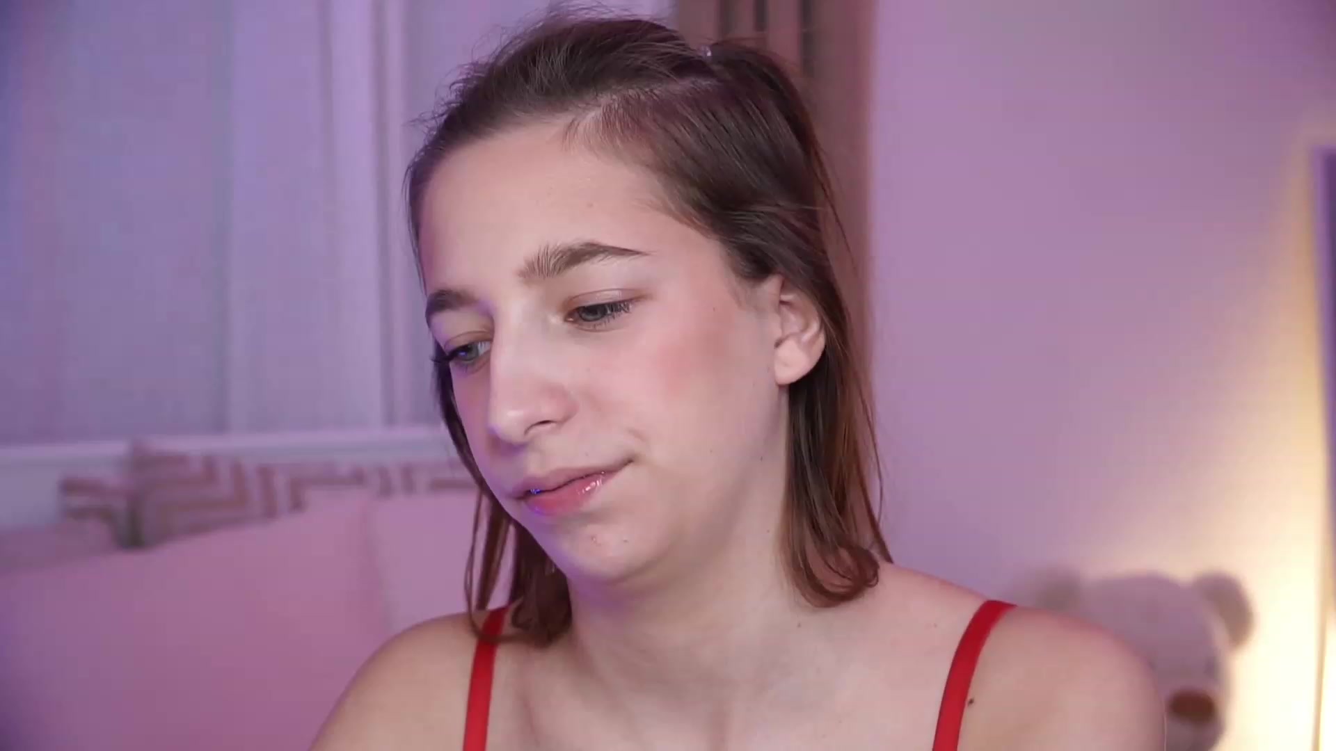Gallery image thumbnail from LilaBlossom's myfreecams stream on, 12/20/2023, 15:48 image 19 of 20