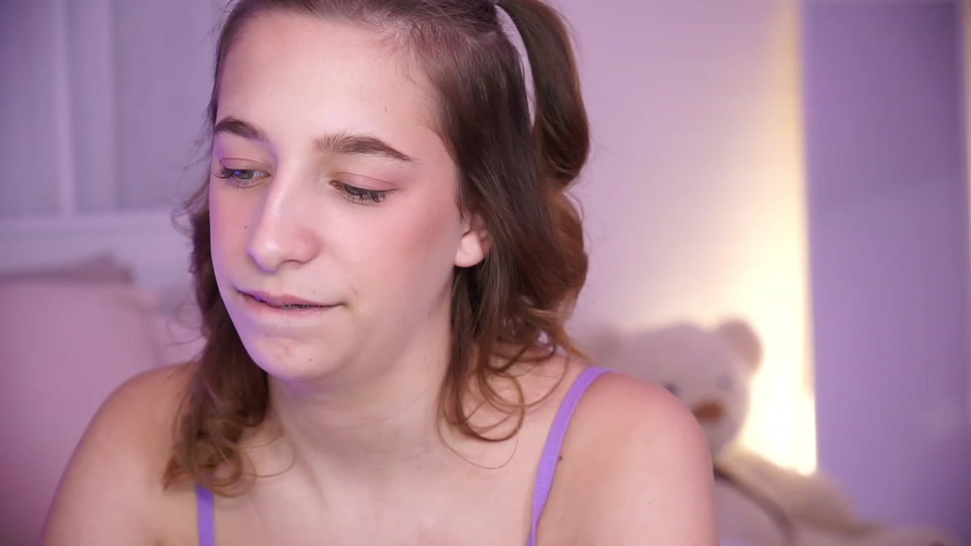 Gallery image thumbnail from LilaBlossom's myfreecams stream on, 12/28/2023, 14:24 image 4 of 20