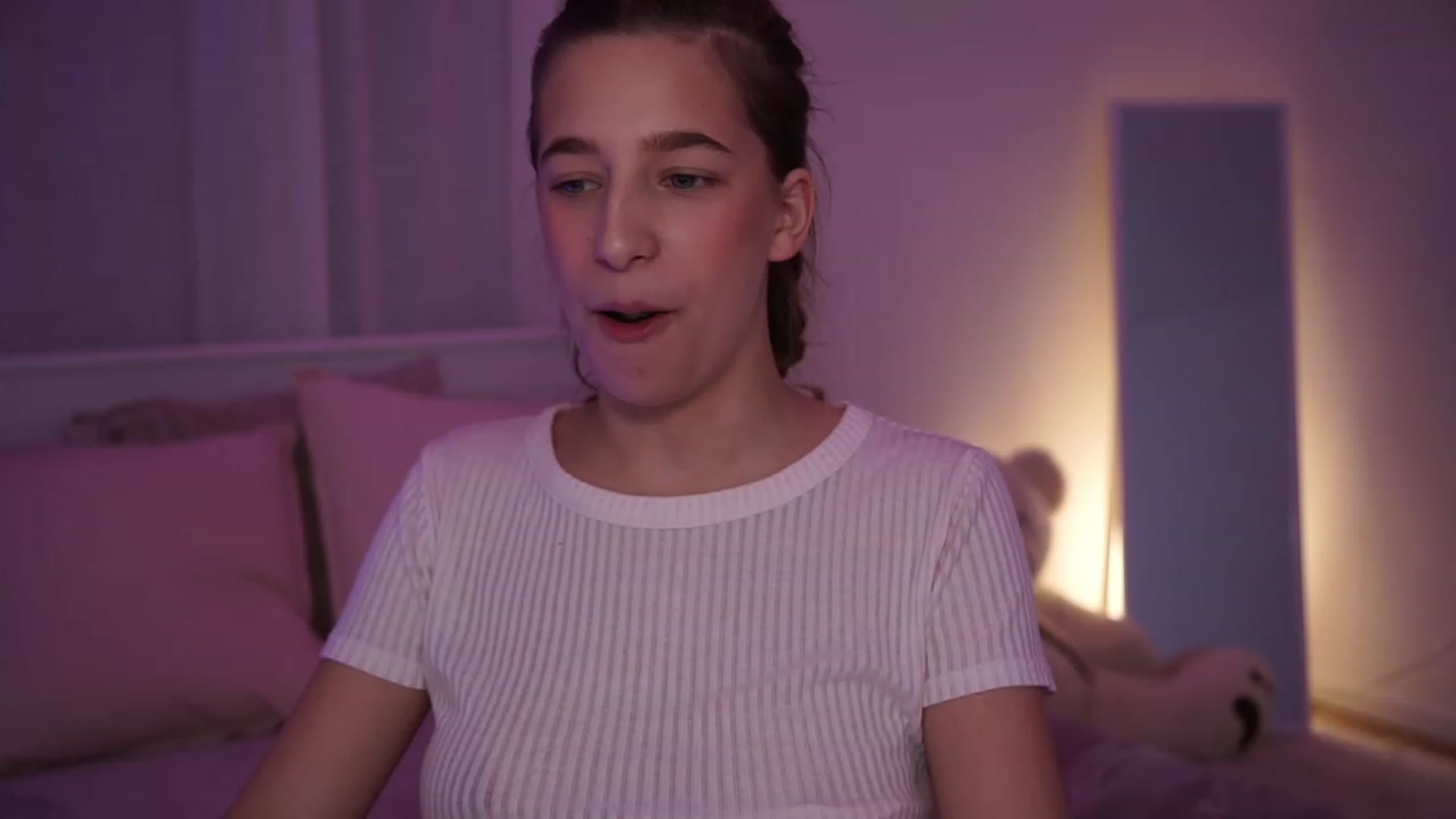 Gallery image thumbnail from LilaBlossom's myfreecams stream on, 12/30/2023, 16:15 image 18 of 20