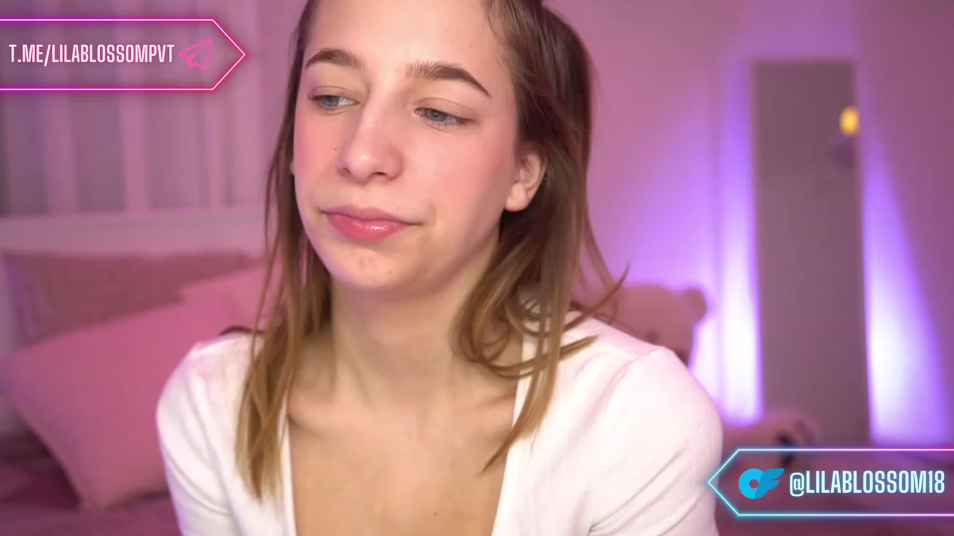 Gallery image thumbnail from LilaBlossom's myfreecams stream on, 01/19/2024, 14:16 image 6 of 20