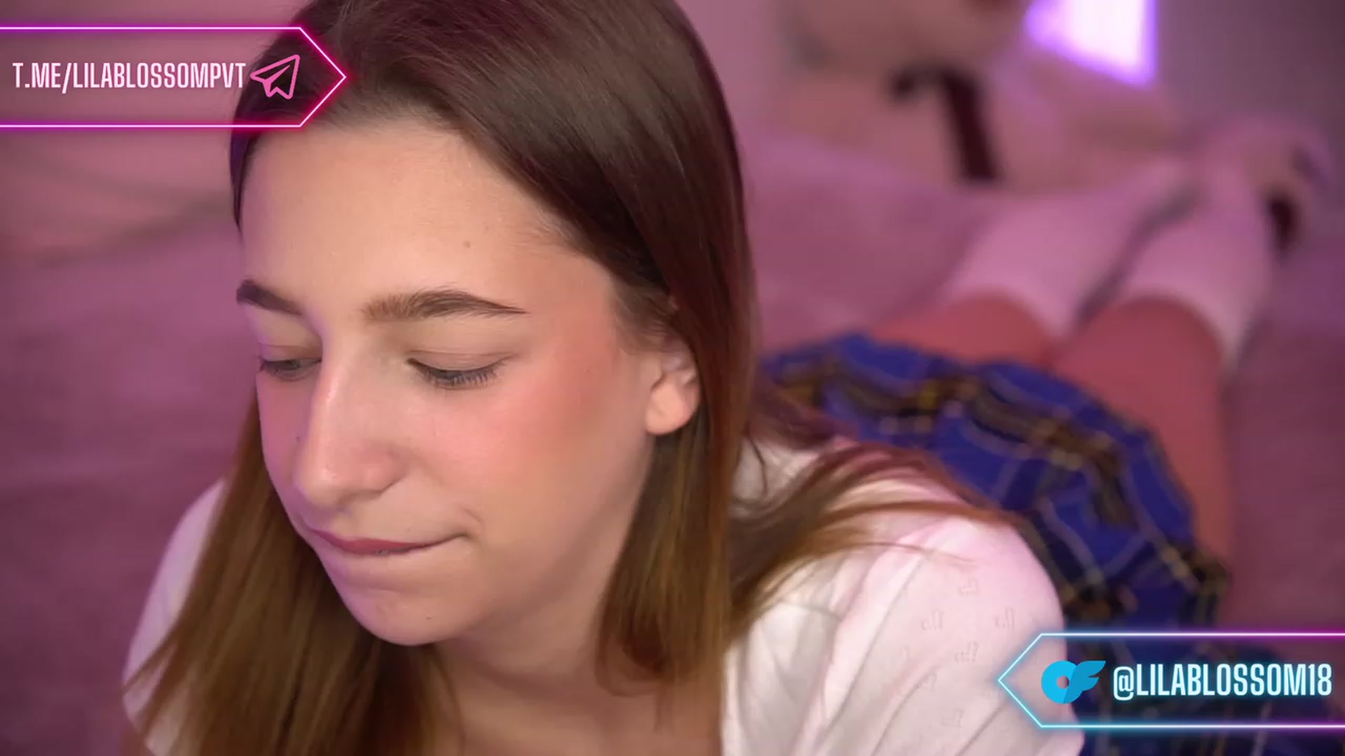 Gallery image thumbnail from LilaBlossom's myfreecams stream on, 01/21/2024, 14:22 image 4 of 20