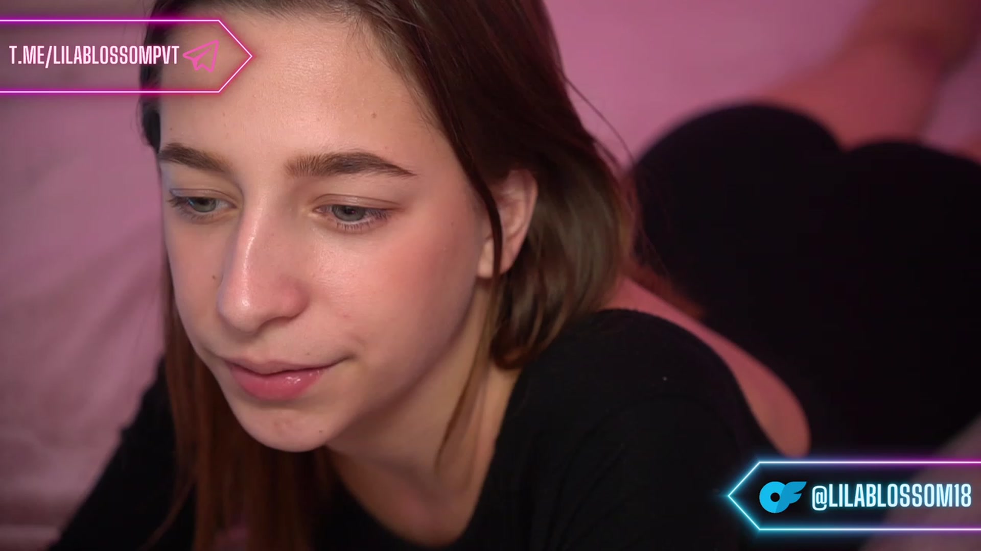 Gallery image thumbnail from LilaBlossom's myfreecams stream on, 02/01/2024, 21:11 image 14 of 20