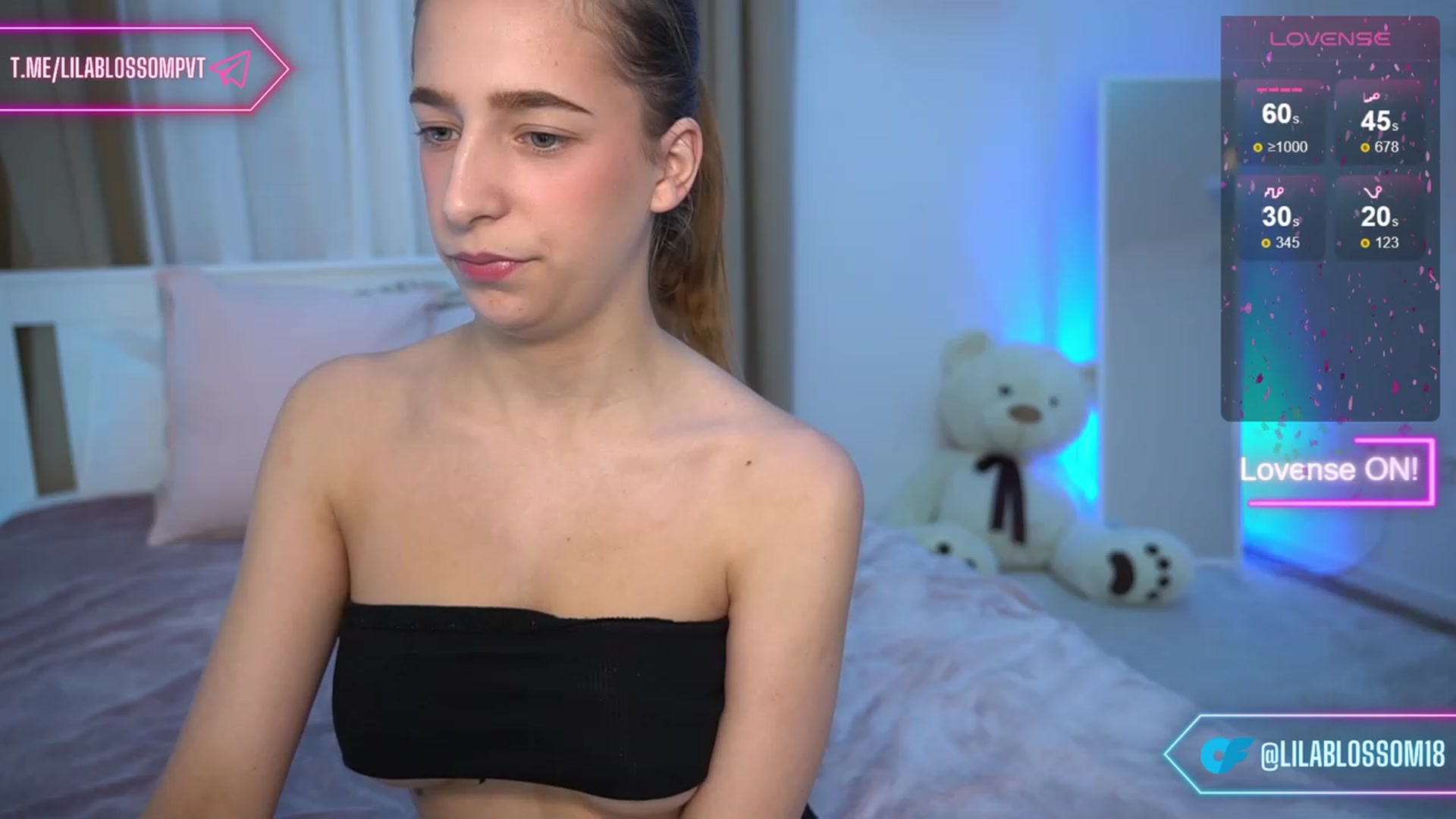 Gallery image thumbnail from LilaBlossom's myfreecams stream on, 02/07/2024, 21:51 image 3 of 20