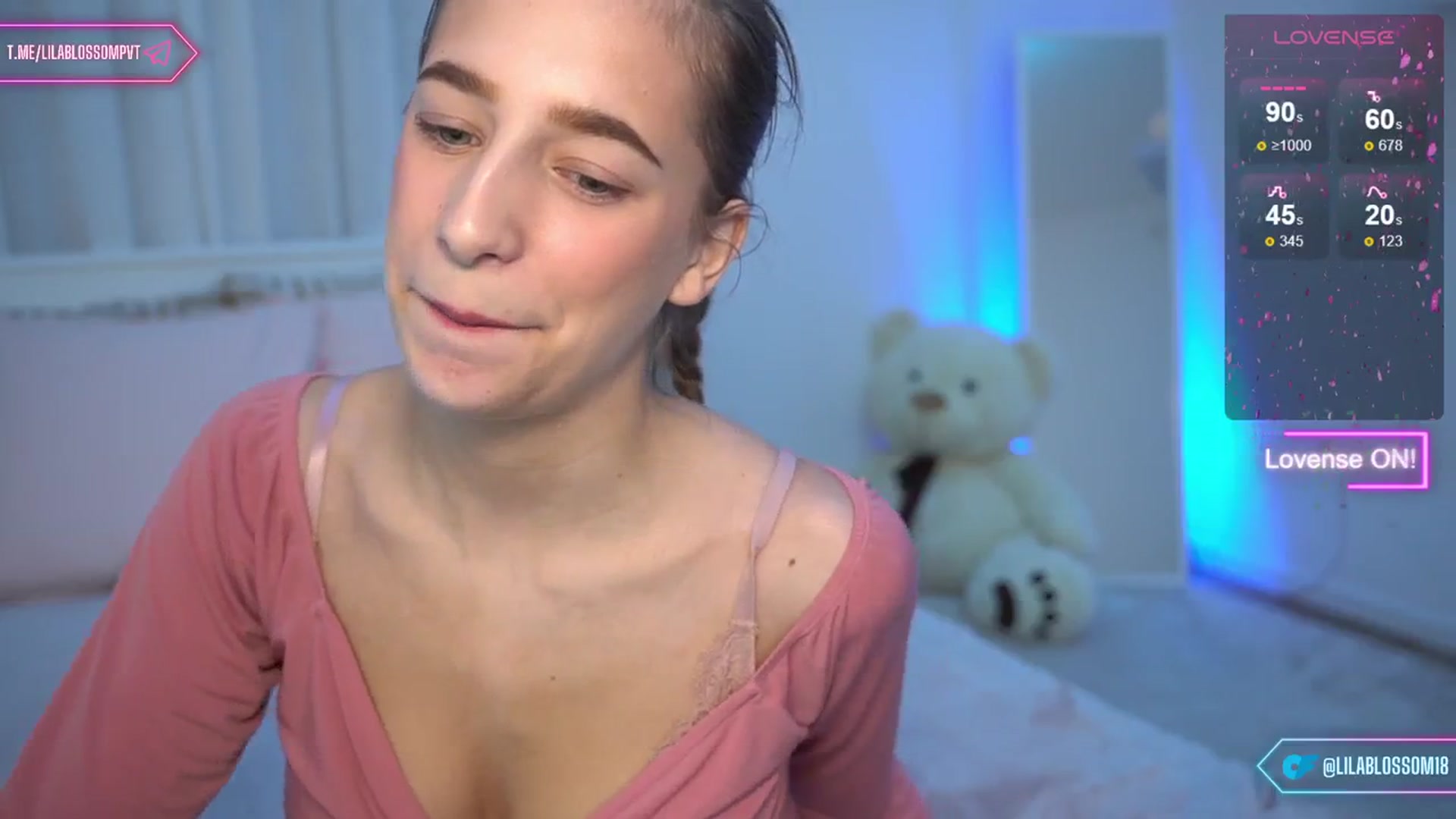 Gallery image thumbnail from LilaBlossom's myfreecams stream on, 02/11/2024, 13:53 image 7 of 20