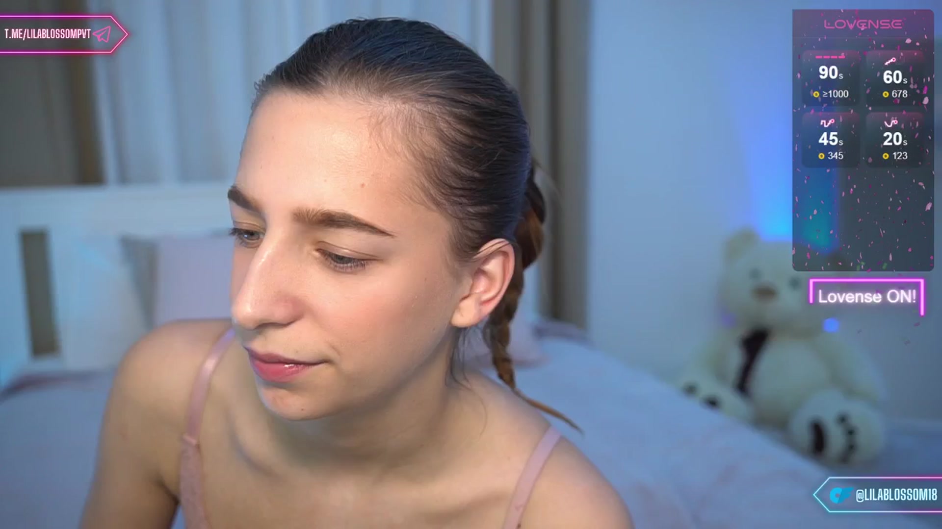 Gallery image thumbnail from LilaBlossom's myfreecams stream on, 02/11/2024, 16:40 image 11 of 20