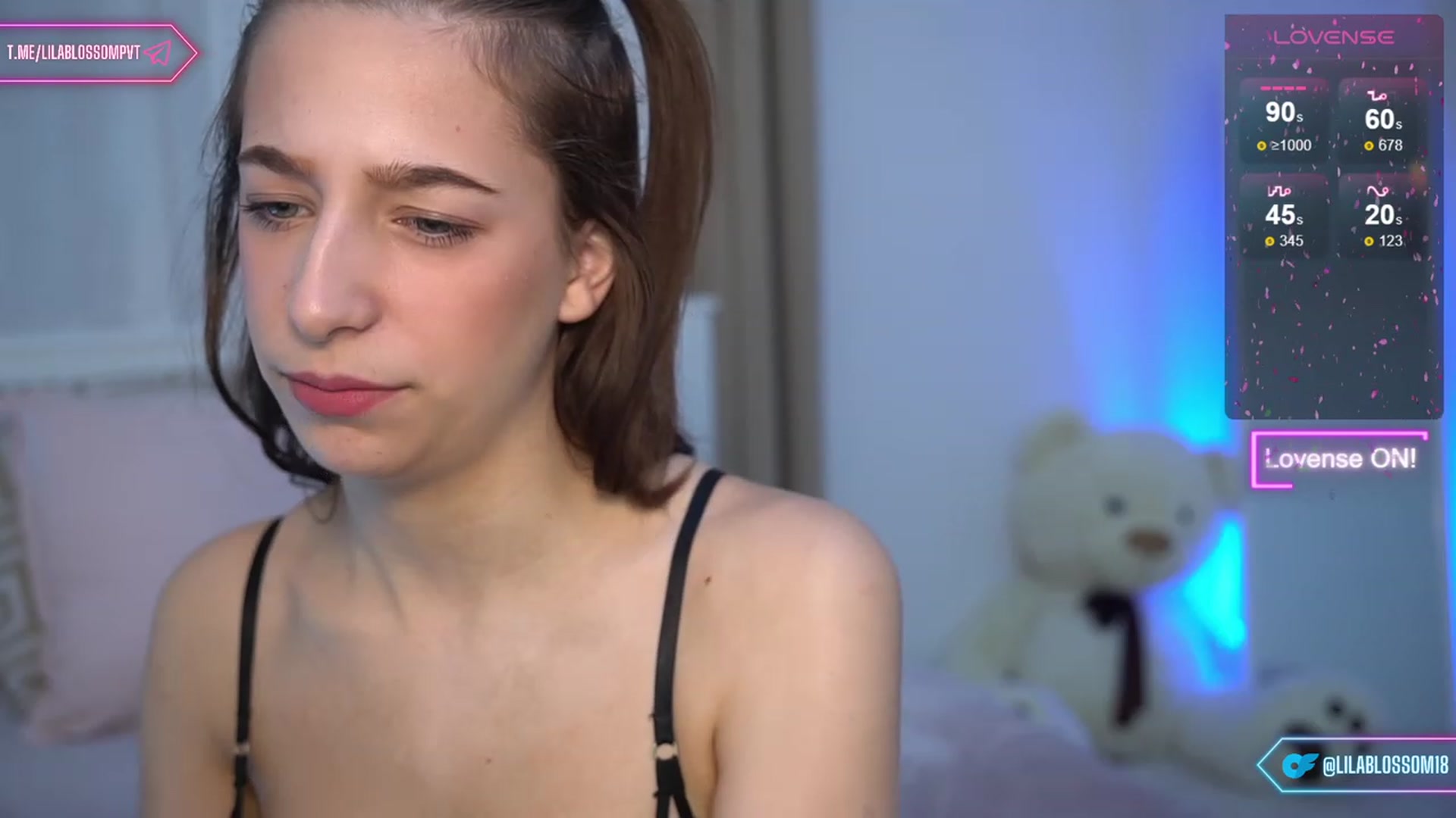 Gallery image thumbnail from LilaBlossom's myfreecams stream on, 02/26/2024, 11:35 image 18 of 20