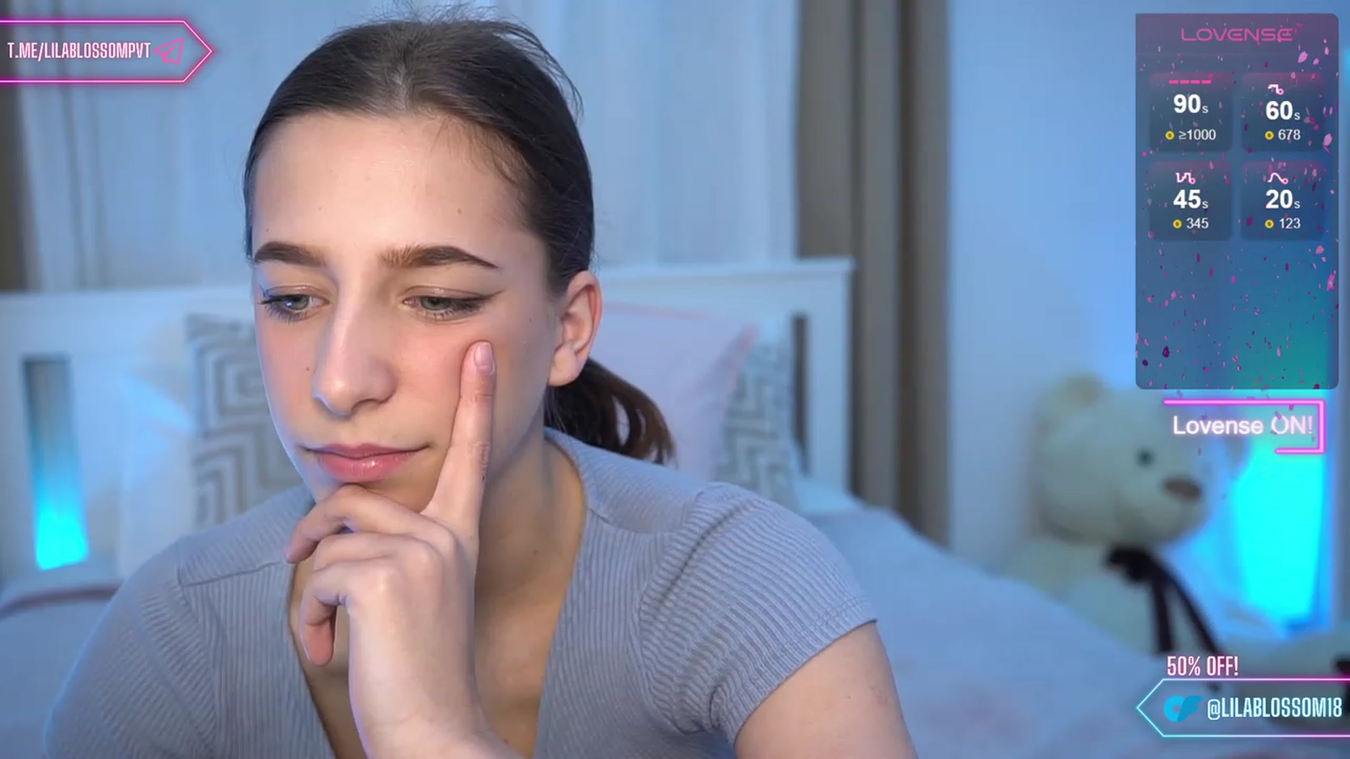 Gallery image thumbnail from LilaBlossom's myfreecams stream on, 03/03/2024, 23:38 image 3 of 20
