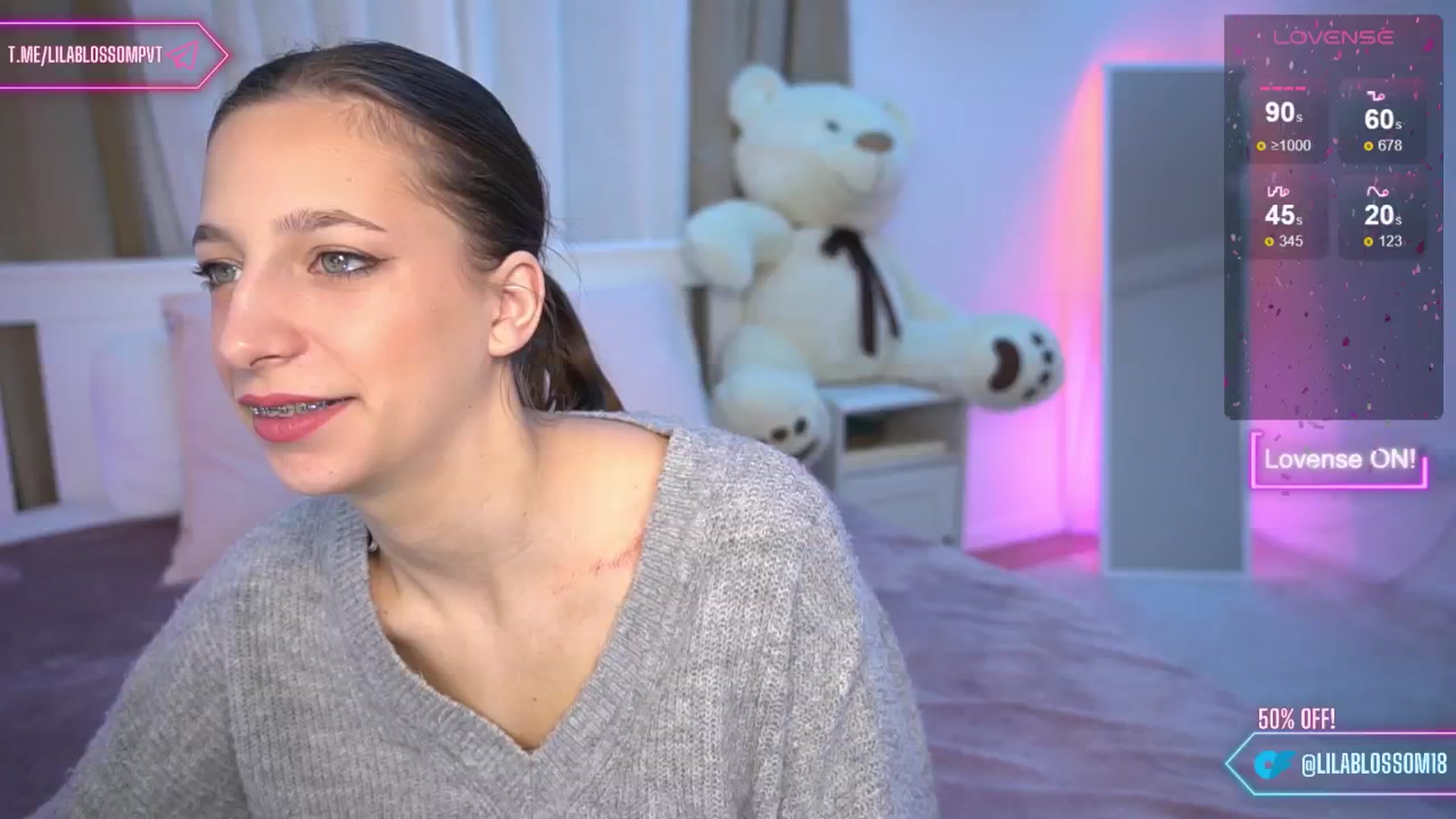 Gallery image thumbnail from LilaBlossom's myfreecams stream on, 04/21/2024, 10:15 image 15 of 20