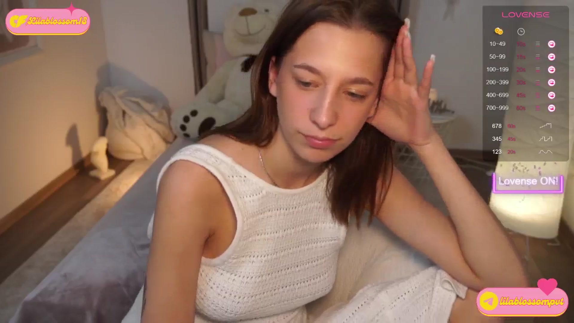 Gallery image thumbnail from LilaBlossom's myfreecams stream on, 05/03/2024, 23:11 image 7 of 20