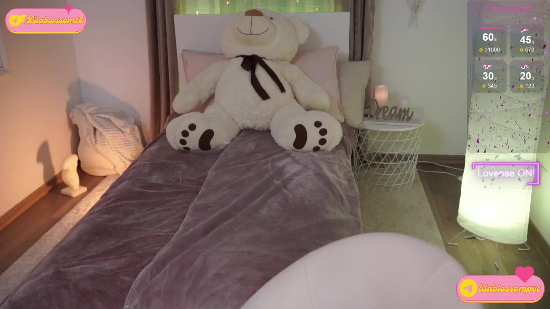 Gallery image thumbnail from LilaBlossom's myfreecams stream on, 05/07/2024, 10:24 image 3 of 20