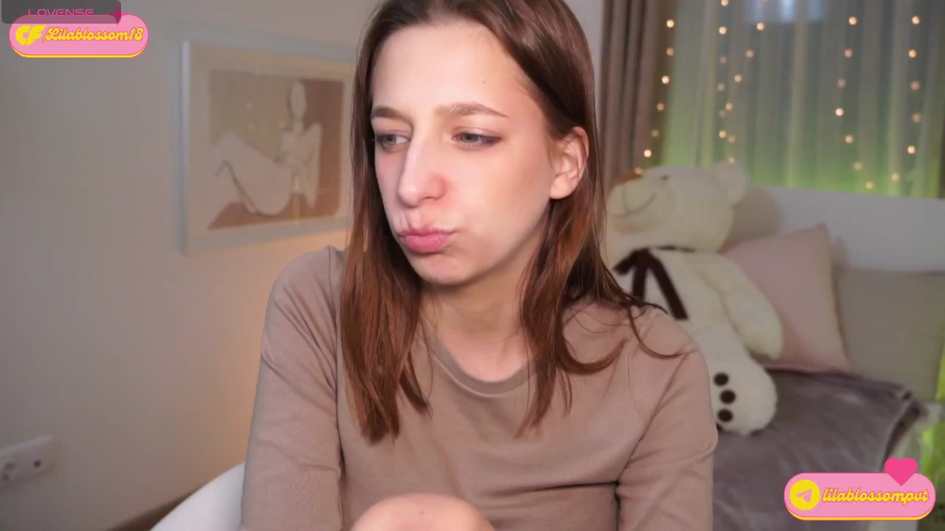 Gallery image thumbnail from LilaBlossom's myfreecams stream on, 05/10/2024, 20:09 image 19 of 20