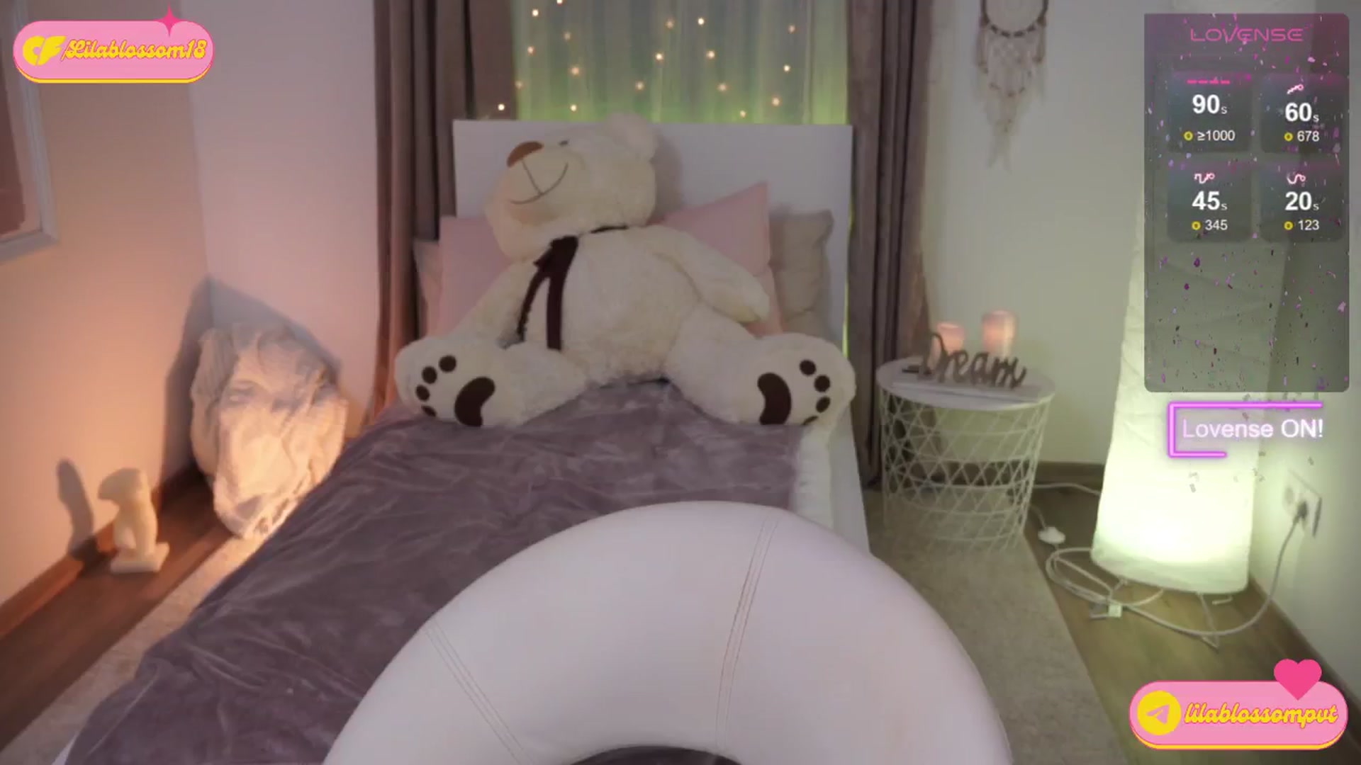 Gallery image thumbnail from LilaBlossom's myfreecams stream on, 05/16/2024, 22:19 image 14 of 20