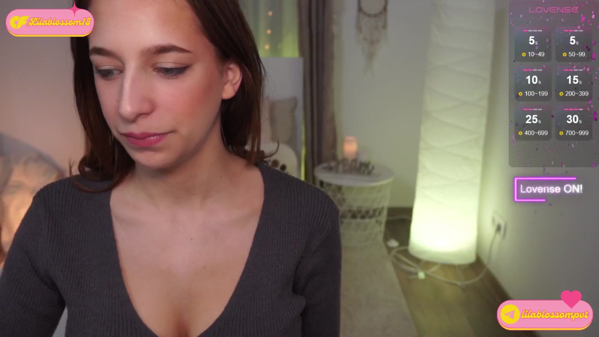 Gallery image thumbnail from LilaBlossom's myfreecams stream on, 05/17/2024, 14:20 image 3 of 20