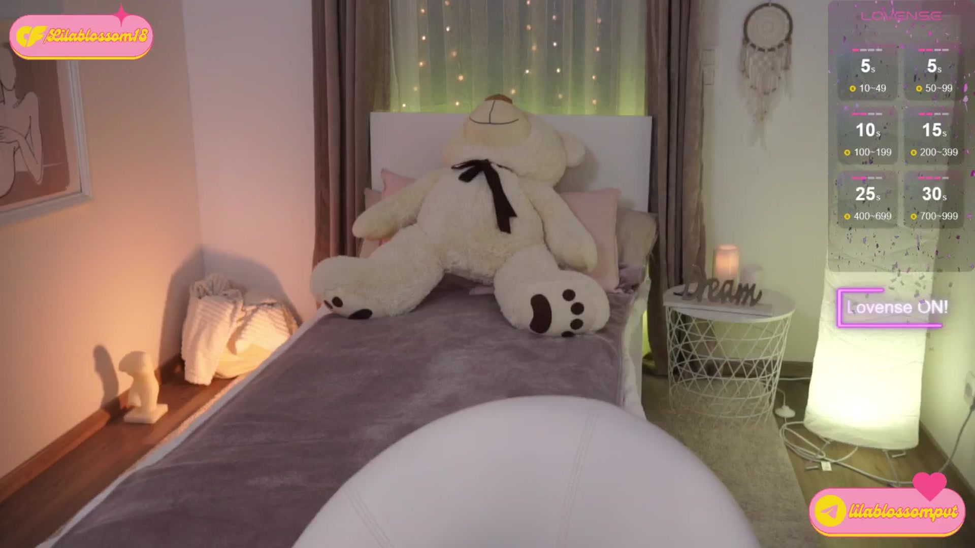 Gallery image thumbnail from LilaBlossom's myfreecams stream on, 05/22/2024, 11:00 image 14 of 20