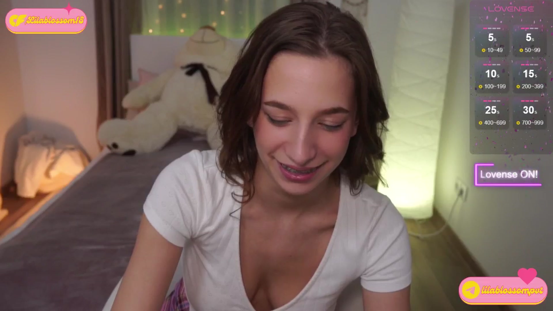 Gallery image thumbnail from LilaBlossom's myfreecams stream on, 05/22/2024, 14:52 image 14 of 20