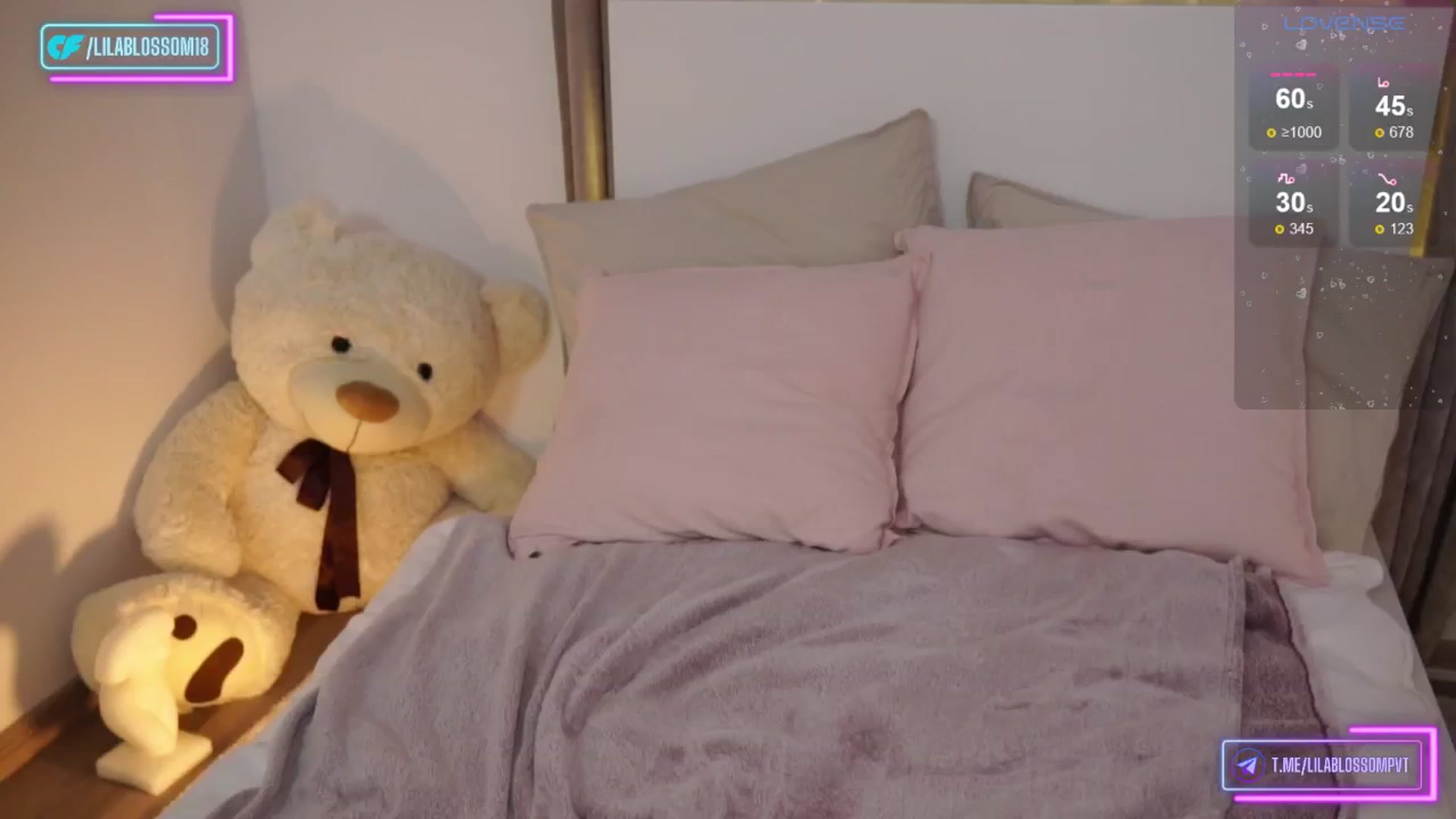 Gallery image thumbnail from LilaBlossom's myfreecams stream on, 06/13/2024, 24:14 image 6 of 20