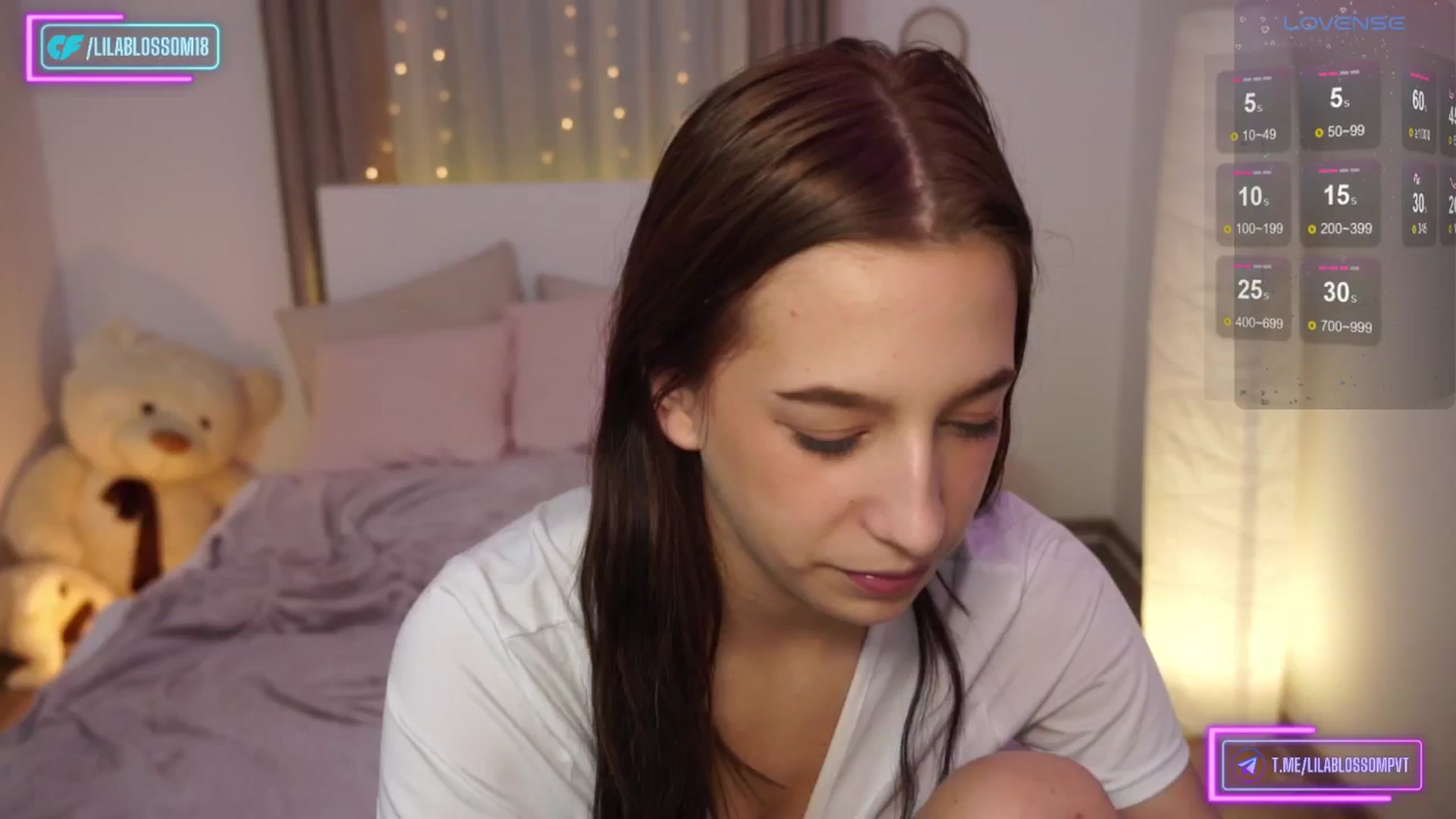 Gallery image thumbnail from LilaBlossom's myfreecams stream on, 06/13/2024, 24:14 image 15 of 20