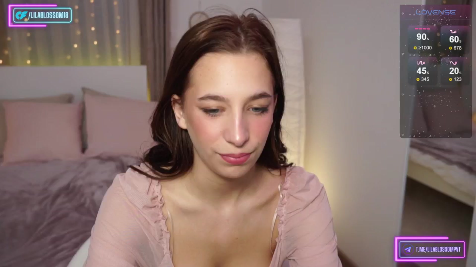 Gallery image thumbnail from LilaBlossom's myfreecams stream on, 06/18/2024, 12:33 image 6 of 20