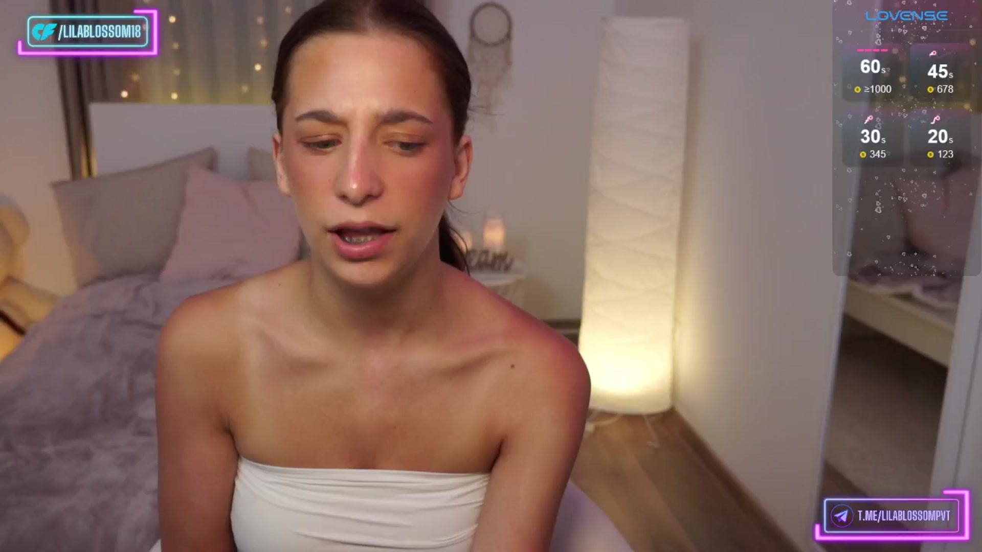 Gallery image thumbnail from LilaBlossom's myfreecams stream on, 06/26/2024, 10:59 image 9 of 20
