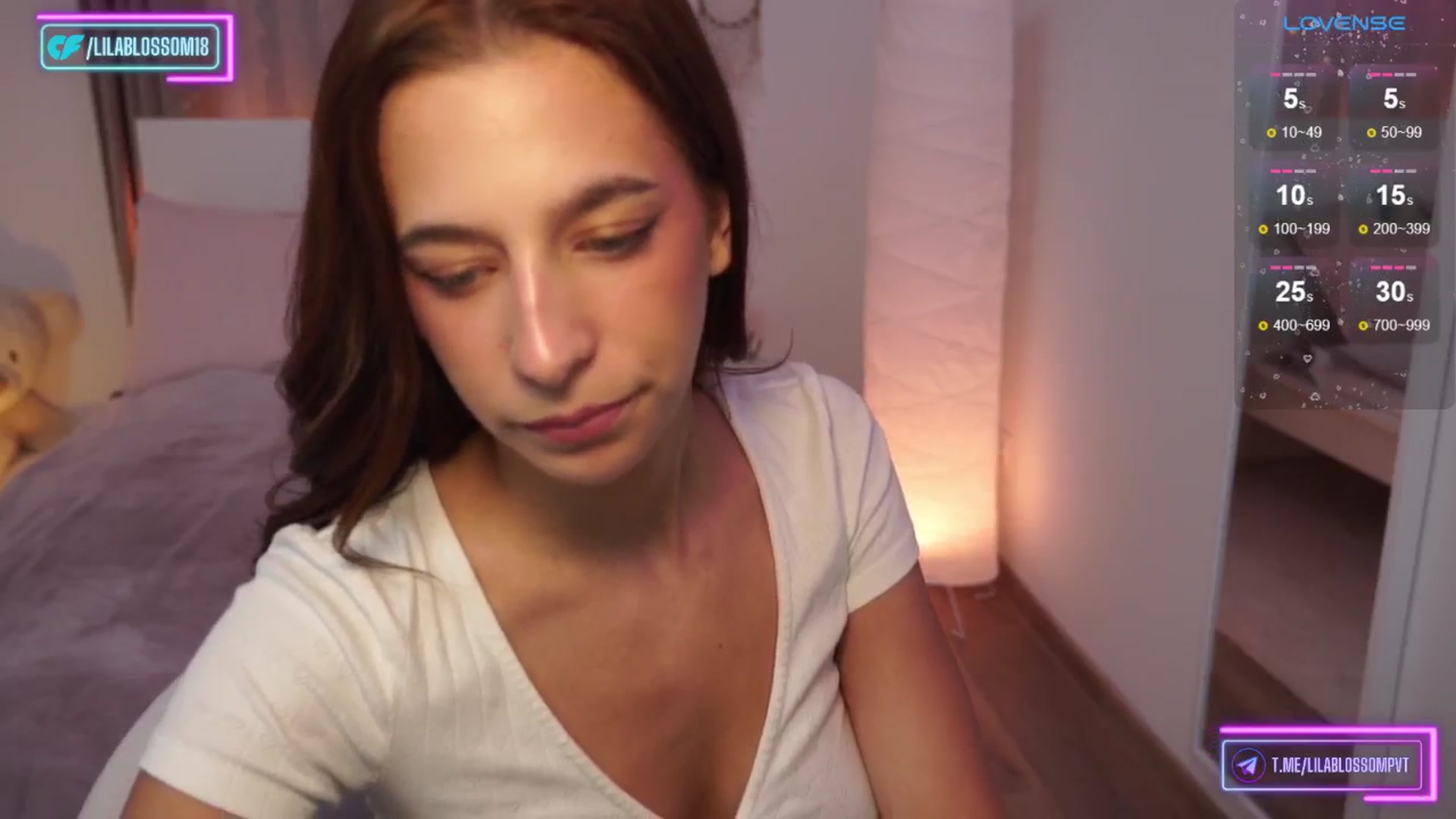 Gallery image thumbnail from LilaBlossom's myfreecams stream on, 06/29/2024, 19:01 image 7 of 20