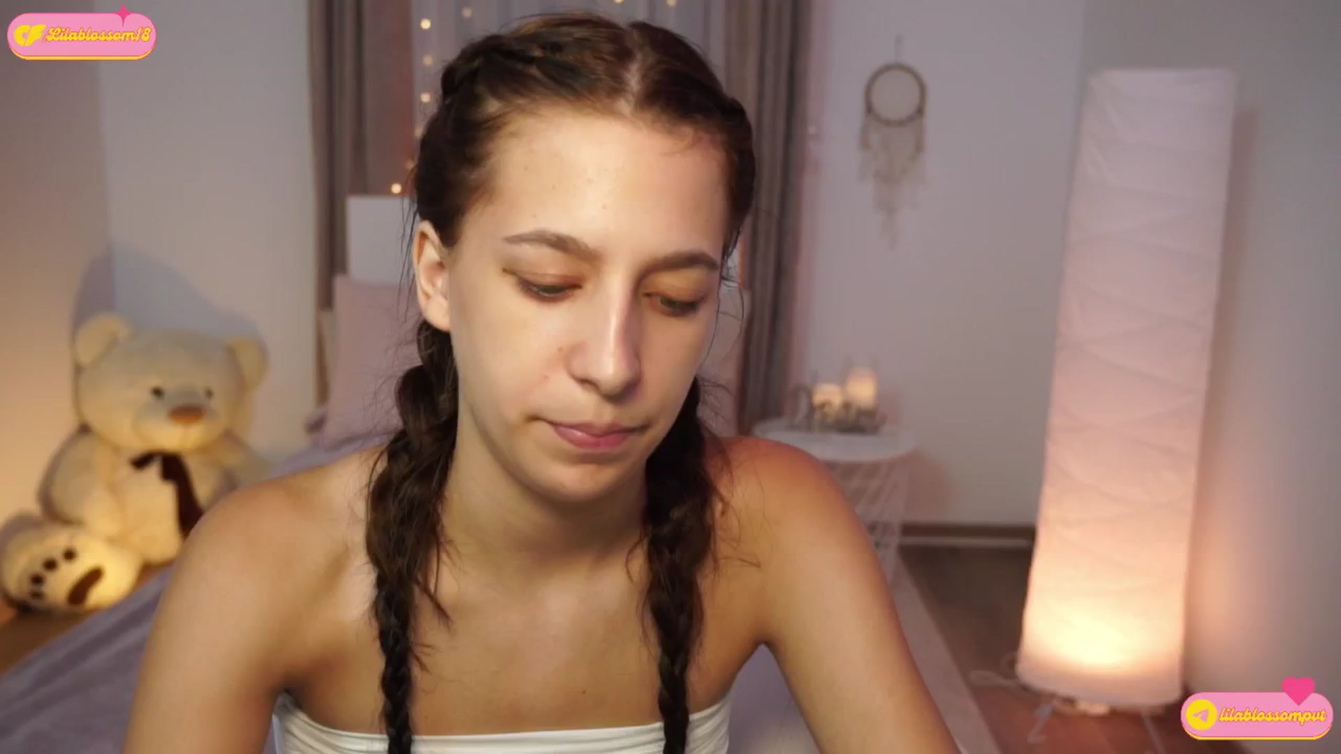 Gallery image thumbnail from LilaBlossom's myfreecams stream on, 07/12/2024, 17:48 image 11 of 20