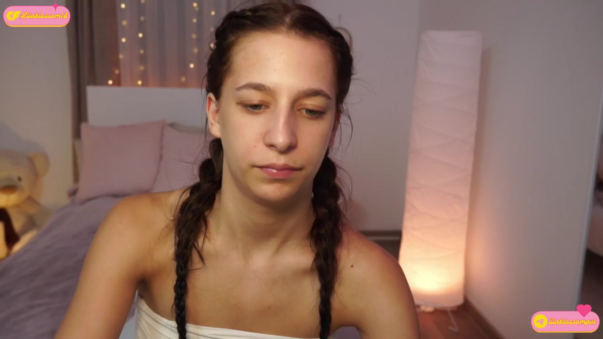 Gallery image thumbnail from LilaBlossom's myfreecams stream on, 07/12/2024, 21:13 image 5 of 20