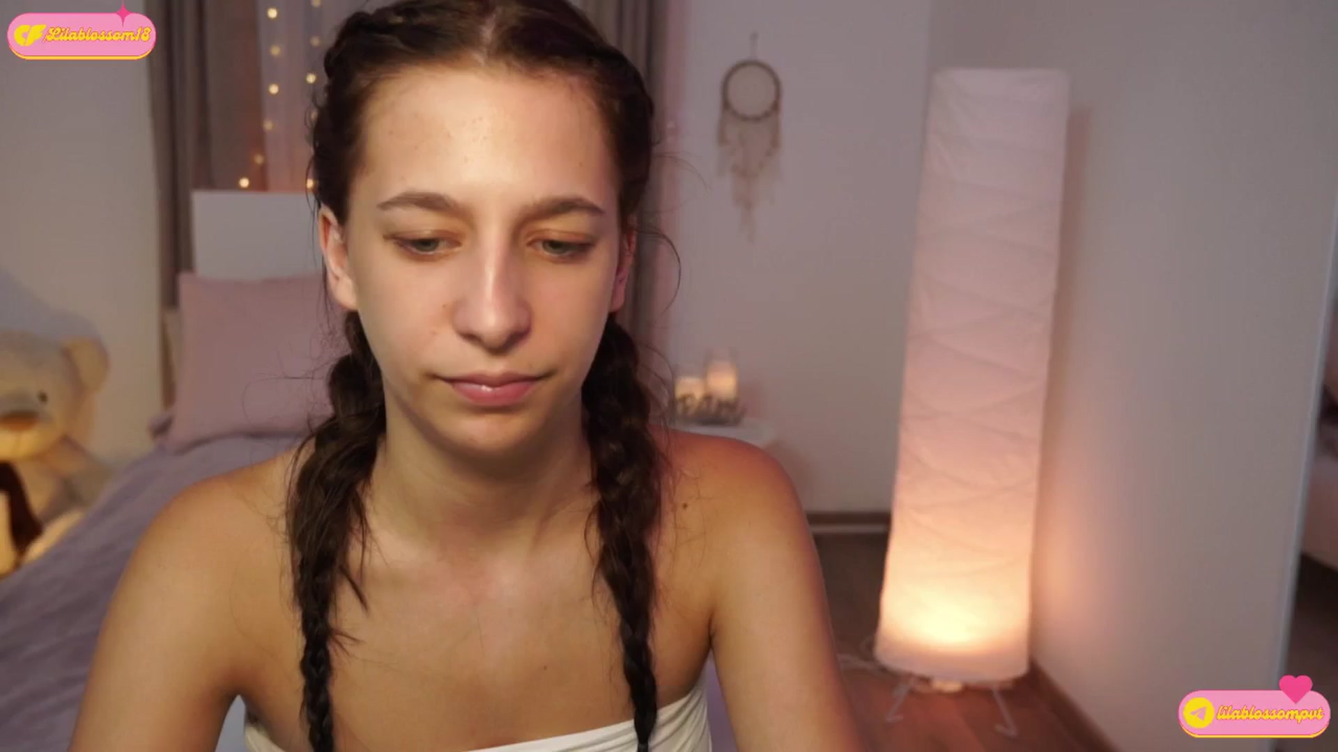 Gallery image thumbnail from LilaBlossom's myfreecams stream on, 07/12/2024, 21:13 image 6 of 20
