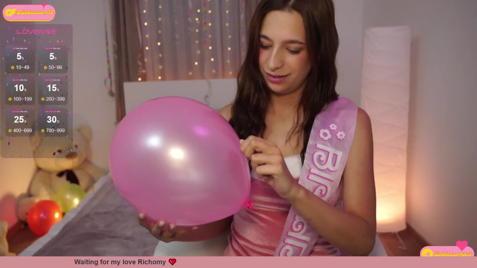 Gallery image thumbnail from LilaBlossom's myfreecams stream on, 07/14/2024, 21:34 image 5 of 20