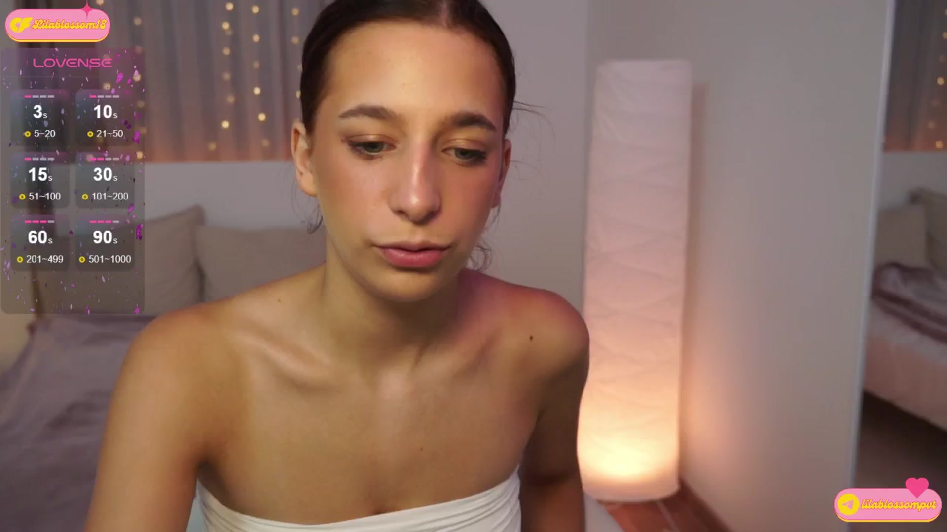 Gallery image thumbnail from LilaBlossom's myfreecams stream on, 07/16/2024, 17:03 image 14 of 20