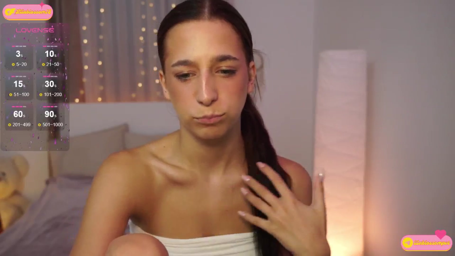 Gallery image thumbnail from LilaBlossom's myfreecams stream on, 07/16/2024, 19:48 image 6 of 20