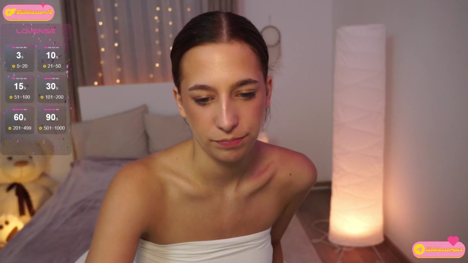 Gallery image thumbnail from LilaBlossom's myfreecams stream on, 07/16/2024, 20:39 image 9 of 20