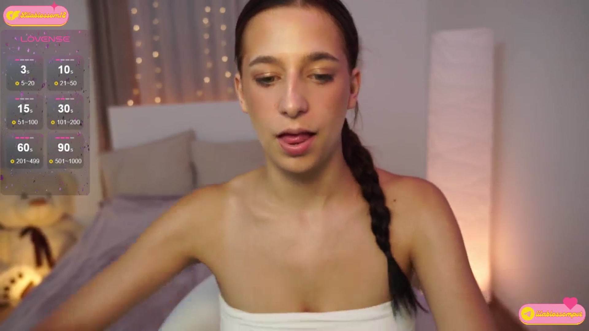 Gallery image thumbnail from LilaBlossom's myfreecams stream on, 07/16/2024, 21:10 image 13 of 20