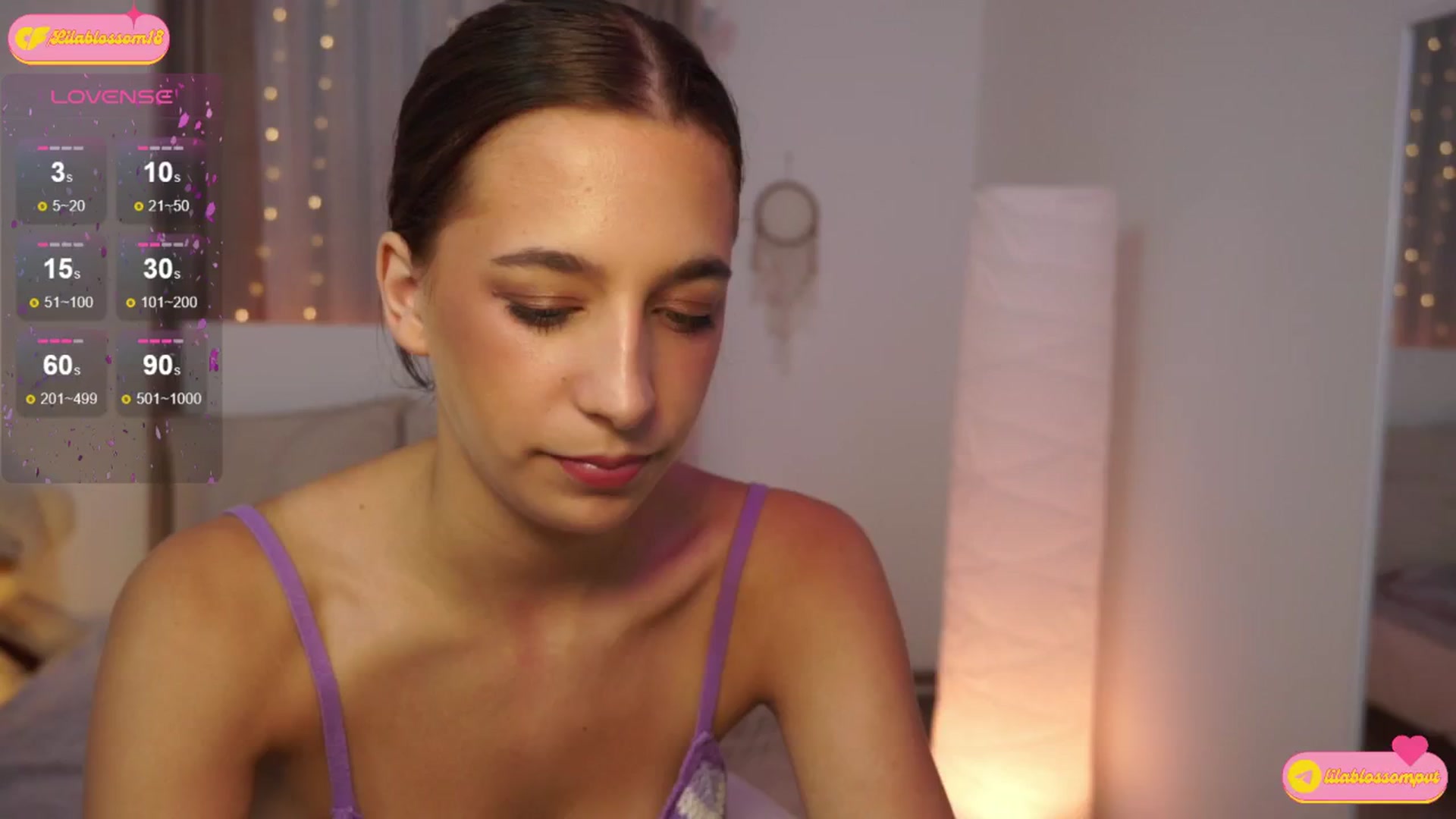 Gallery image thumbnail from LilaBlossom's myfreecams stream on, 07/17/2024, 19:07 image 6 of 20