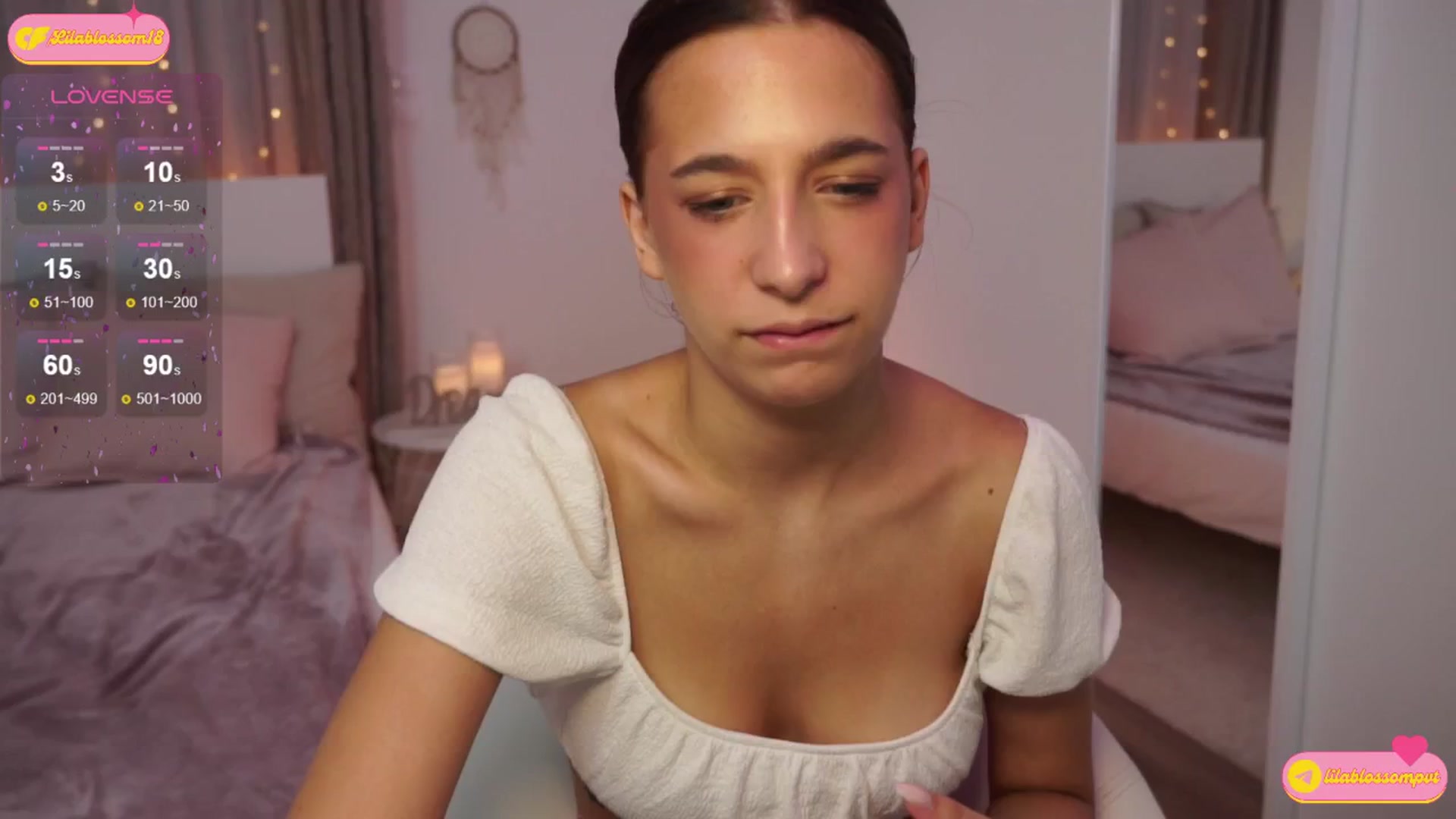 Gallery image thumbnail from LilaBlossom's myfreecams stream on, 07/18/2024, 19:24 image 15 of 20