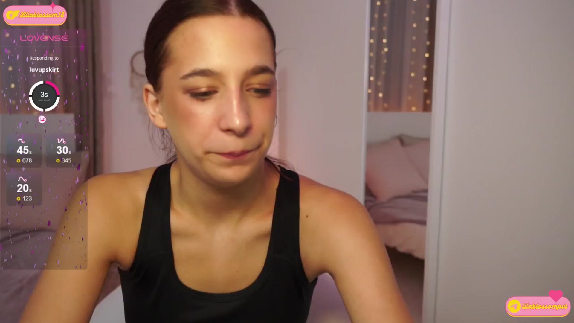 Gallery image thumbnail from LilaBlossom's myfreecams stream on, 07/19/2024, 01:14 image 5 of 20